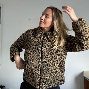 Medium cropped cheetah teddy bear jacket